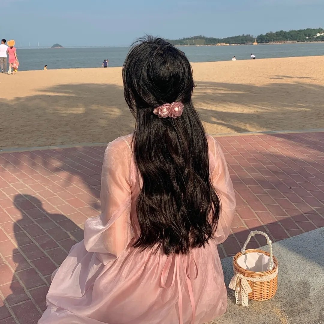 乌冬面之国的金色毛球